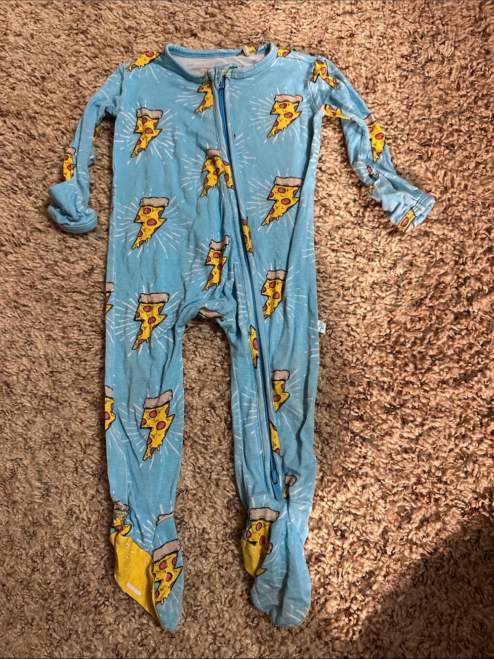 Posh Peanut Blue Infant One-Piece Pajamas with Pizza Print size 0-3 mos.